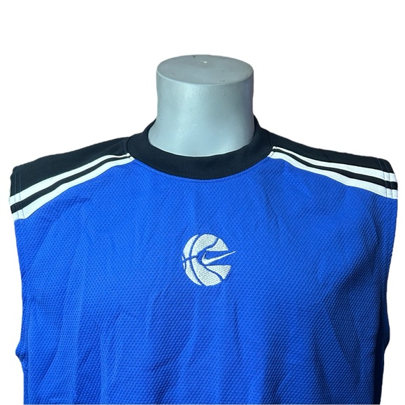 Y2K Nike Basketball Tank Top - Picture 3 of 7